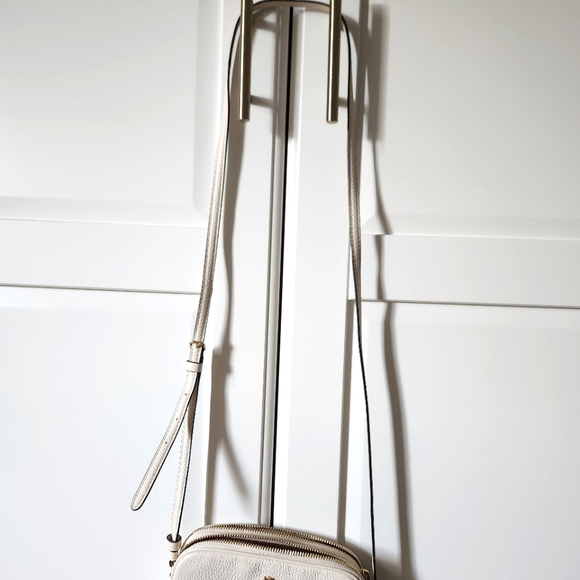 Coach white crossbody bag gold hardware Sadie - Picture 3 of 12